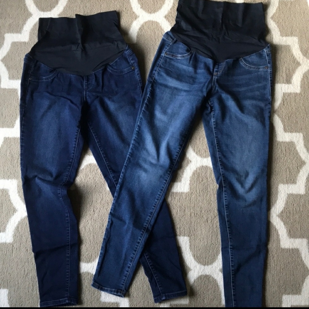 A glow maternity jeans